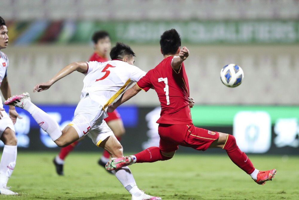 意甲-国米2-0拉齐奥3连胜4分领跑 劳塔罗图拉姆破门北京时间12月18日凌晨3:45，2023-24赛季意甲联赛第16轮，国米客战拉齐奥。